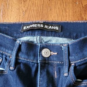 Nice pair of jeans size 4s legging like new